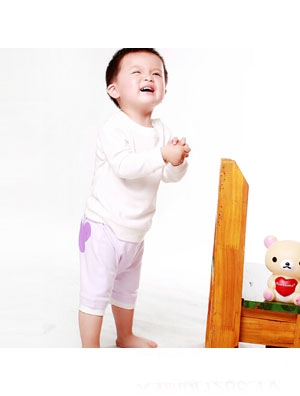 ؐ����Sɫ�r�б��y�������b