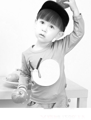 ���c(di��n)�n��ͯ���{(l��n)ɫ�r(sh��)�Пo(w��)�����b