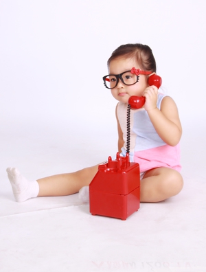 �Ͽ���Ůͯ�{ɫ�L��T��