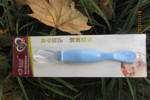 ���ѐ��{ɫ�׃���