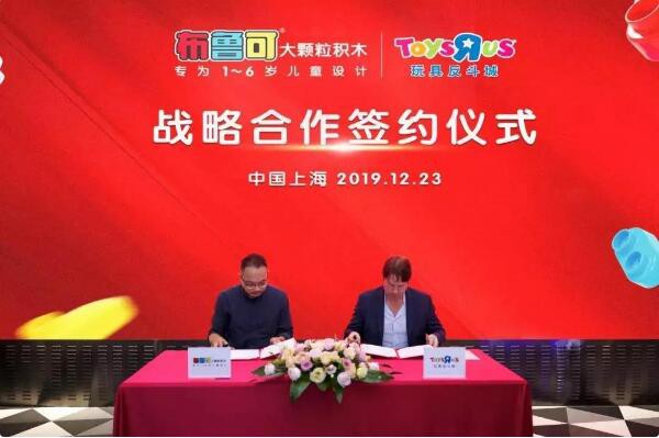 ��؛���֮�⡱�����ɴ��w���eľ�c��߷������_���|Ԫ�����Ժ��� ��ͬ����������M�Ј�