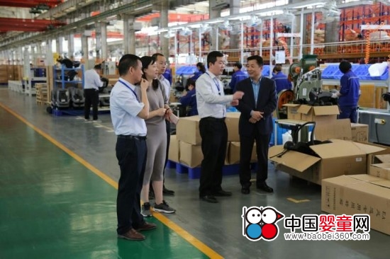 �Ї�(gu��)��ߺ͋�ͯ��Ʒ�f(xi��)��(hu��)��(hu��)�L(zh��ng)��÷����ͯ��ȫ���ε����󌢳ʬF(xi��n)����ʽ�ı��l(f��)