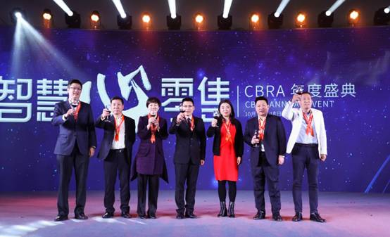 �ǻ������� ף�R�Ї�ĸ��a(ch��n)�I(y��)�����̴���A�M��Ļ