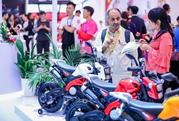 ��������M�ᳱ���u��CKE�Ї���ͯչ������I�������Q����